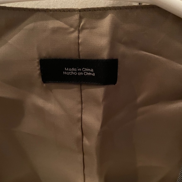 Grey Button Up Vest - Picture 5 of 6